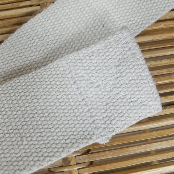 Beige/khaki canvas belt with brass ring buckle - Picture 5 of 9